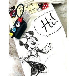 Disney Minnie Mouse Sketch Art 3 Piece Hand Towels and Sanitizer Set.